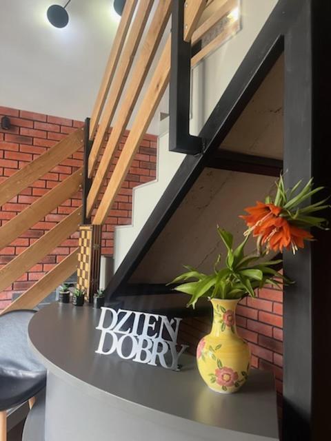Happy 4 Aparthotel Krosno Ngoại thất bức ảnh